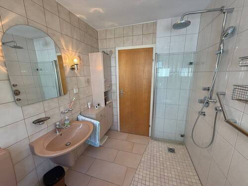 Badezimmer EG - 