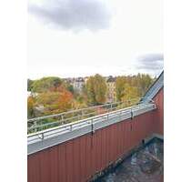 Lichtdurchflutete 2-Zimmer-Dachgeschosswohnung im Altbau - über den Dächern von Steglitz-Zehlendorf! - Berlin Lichterfelde