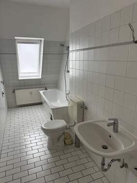 Badezimmer - 2 Zimmer Etagenwohnung in Berlin