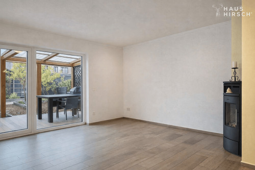 unmöbliert (KI-generiert) - 