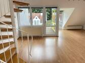 Heller Wohn- und Essbereich - 2 Zimmer Etagenwohnung in Neumarkt in der Oberpfalz