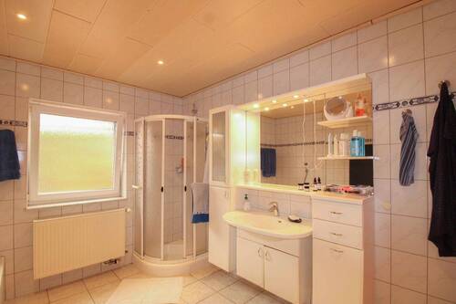 Badezimmer EG (1) - 