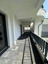 Balkon2.jpg - Neu sanierte 5-Zimmer-Wohnung mit XXL-Balkon im Herzen von Düsseldorf