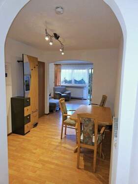 Vom Flur in den Essbereich - Terrassenwohnung mit 57,00 m² in Nürnberg zum Kaufen
