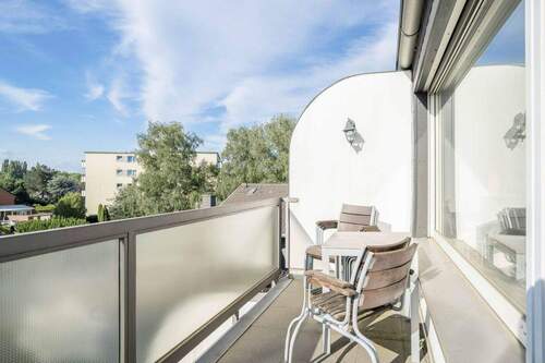 Balkon DG - 2 Zimmer Etagenwohnung in Oberhausen