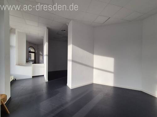 Bild 2 - Einfamilienhaus zur Miete in Chemnitz