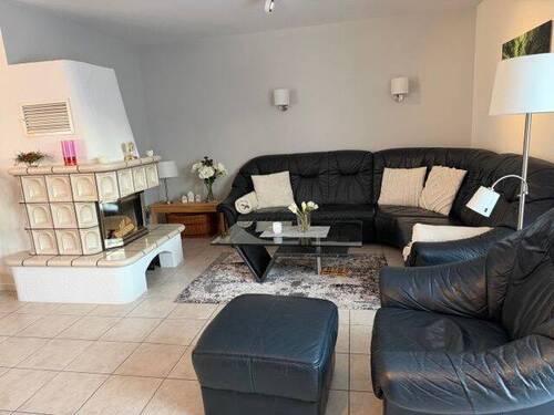 Wohnzimmer - 5 Zimmer Einfamilienhaus in Laage