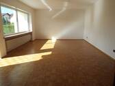 Bild 2 - 7 Zimmer Einfamilienhaus zur Miete in Pentling