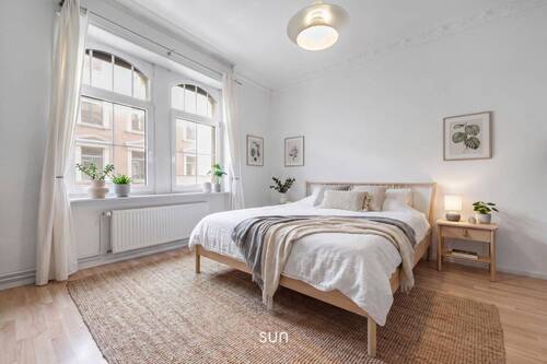 SCHLAFZIMMER (Beispieleinrichtung) - Etagenwohnung mit 87,50 m&sup2; in Frankfurt am Main zum Kaufen