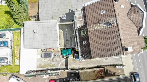 Drohne oben - 1 Zimmer Mehrfamilienhaus, Wohnhaus zum Kaufen in Solingen