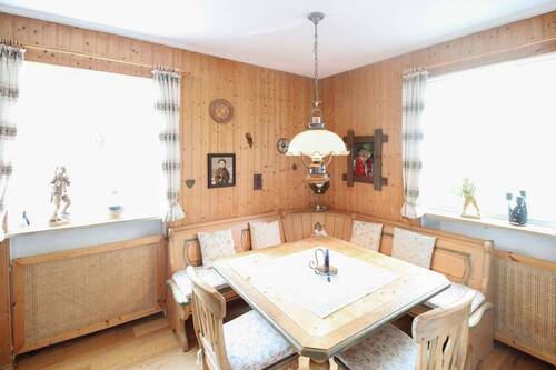 Haus 1: Esszimmer - 