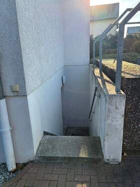 Abgang zum Fahrradkeller - 