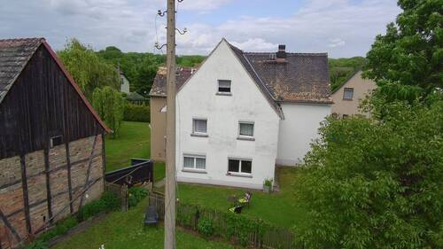 Hausansicht - Einfamilienhaus mit 172,00 m&sup2; in Böhlen zum Kaufen