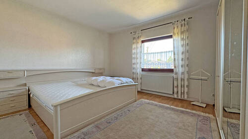 Schlafzimmer 1.OG - 