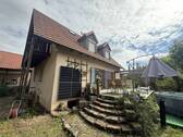 Außenansicht - Familienglück im Itzgrund ! Freistehendes Einfamilienhaus mit idyllischem Garten, Garage und Carport in Rattelsdorf-...