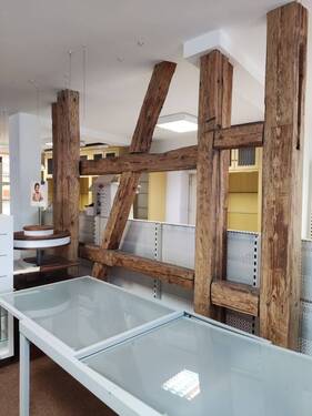 Innenansicht Gewerbefläche - Mehrfamilienhaus, Wohnhaus mit 572,00 m&sup2; in Schmalkalden zum Kaufen