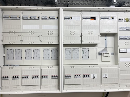 Installation Elektro Zähleran. - 