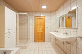 Badezimmer (OG) - 