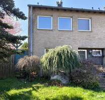 Viel Platz zum Spielen und Toben!!! Familienfreundlich, Ausbaureserve !!! Vollkeller, EBK! 2 Pkw-Garagen - Linnich