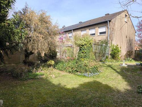 Viel Platz für die Kinder - 4 Zimmer Reihenendhaus in Linnich