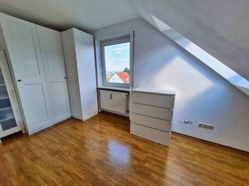 In Ihrem Schlafzimmer - 