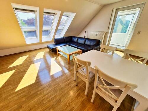 Blick in Ihr Wohnzimmer - 