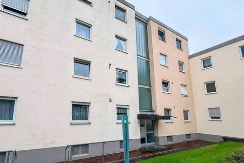 Innnenhof - Entspannt wohnen vor den Toren Augsburgs - zentrale 3-Zimmer-Wohnung im Herzen Gersthofens
