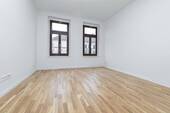 Schlafzimmer 1 - 3 Zimmer Etagenwohnung zum Kaufen in Leipzig