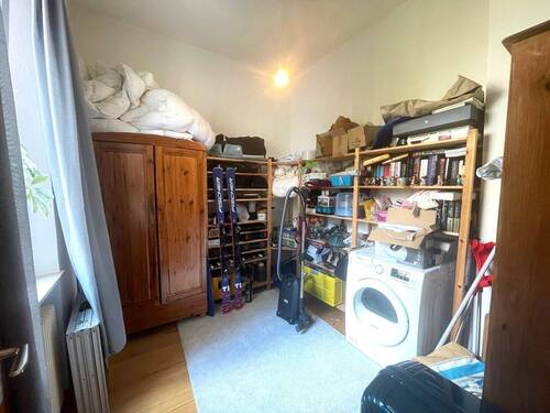 Ankleide oder Arbeitszimmer - 