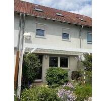 Gemütliches und gepflegtes Reihenmittelhaus in ruhiger Wohnlage von Gera - Langenberg