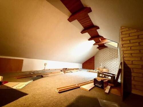 Spitzboden - 