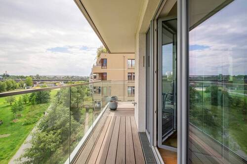 Blick von der Loggia in den Gleisdreieckpark - 