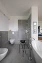 Bad mit freistehender Wanne - 