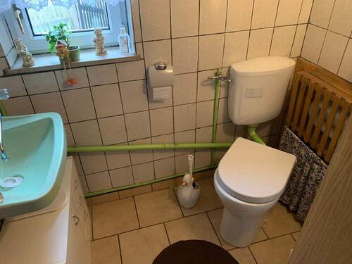 WC - 