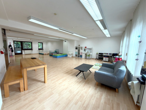 Gewerbe-Büro - 1 Zimmer Büro zur Miete in Sindelfingen