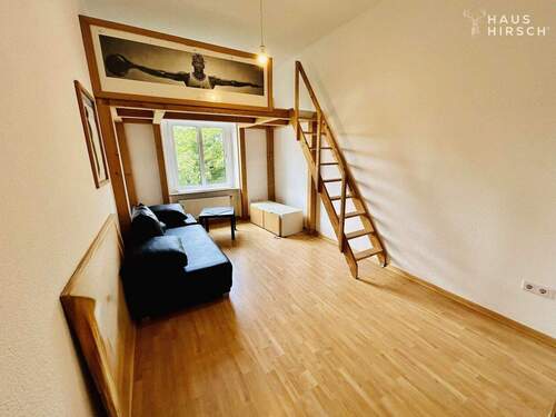 Kinderzimmer / Home Office - 