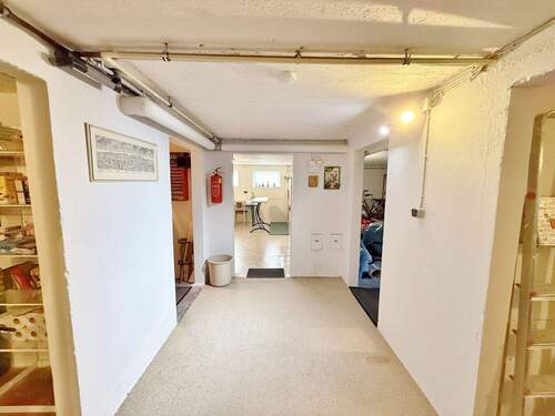 Flur im Vollkeller - 