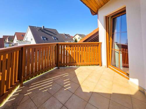 großzügiger Balkon - 