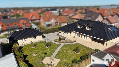 Drohnenaufnahme - Einzigartiges Wohnerlebnis in Haselünne - Hochwertiges Haus auf großzügigen Grundstück mit Potenzial