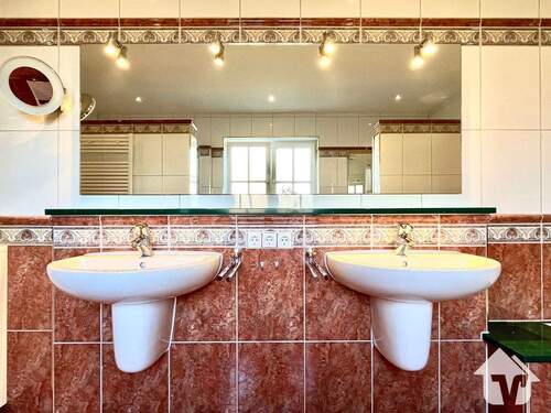 Badezimmer Erdgeschoss - 