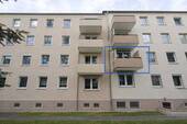 Fassadenansicht - 4 Zimmer Etagenwohnung zum Kaufen in Zeitz