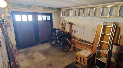 Garage.jpg - 