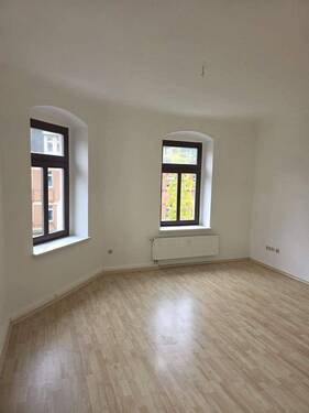 PHOTO-2025-10-23-14-11-37 (5).jpg - 2 Zimmer Etagenwohnung in Chemnitz