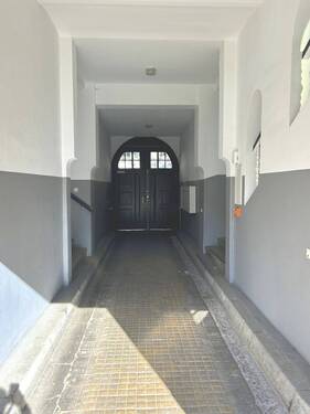 Durchfahrt - 2 Zimmer Etagenwohnung in Erfurt