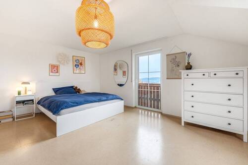 Schlafzimmer (OG) - 