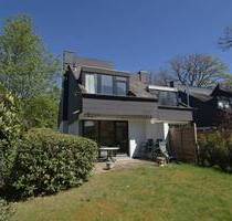 Doppelhaus mit herrlichem Garten in ruhiger Lage - Bremen Borgfeld