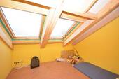 Kinderzimmer DG-Wohnung - 