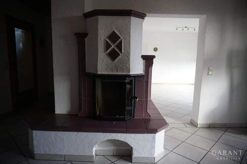 Kachelfon /Essbreich - 1 Zimmer Mehrfamilienhaus, Wohnhaus in Bösingen