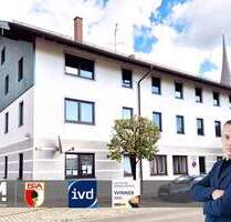 **Helle DG-Wohnung mit Balkon und Keller - perfekt für Selbstnutzer oder Anleger** - Halfing