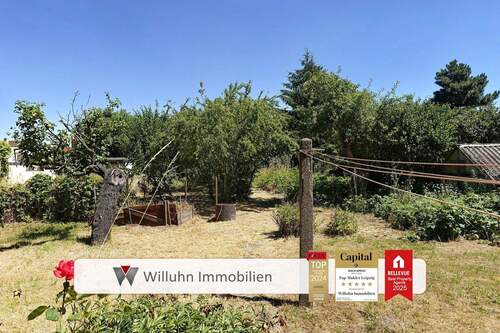 Offene Raume - Doppelhaushälfte mit großem, durchgrüntem Grundstück! 